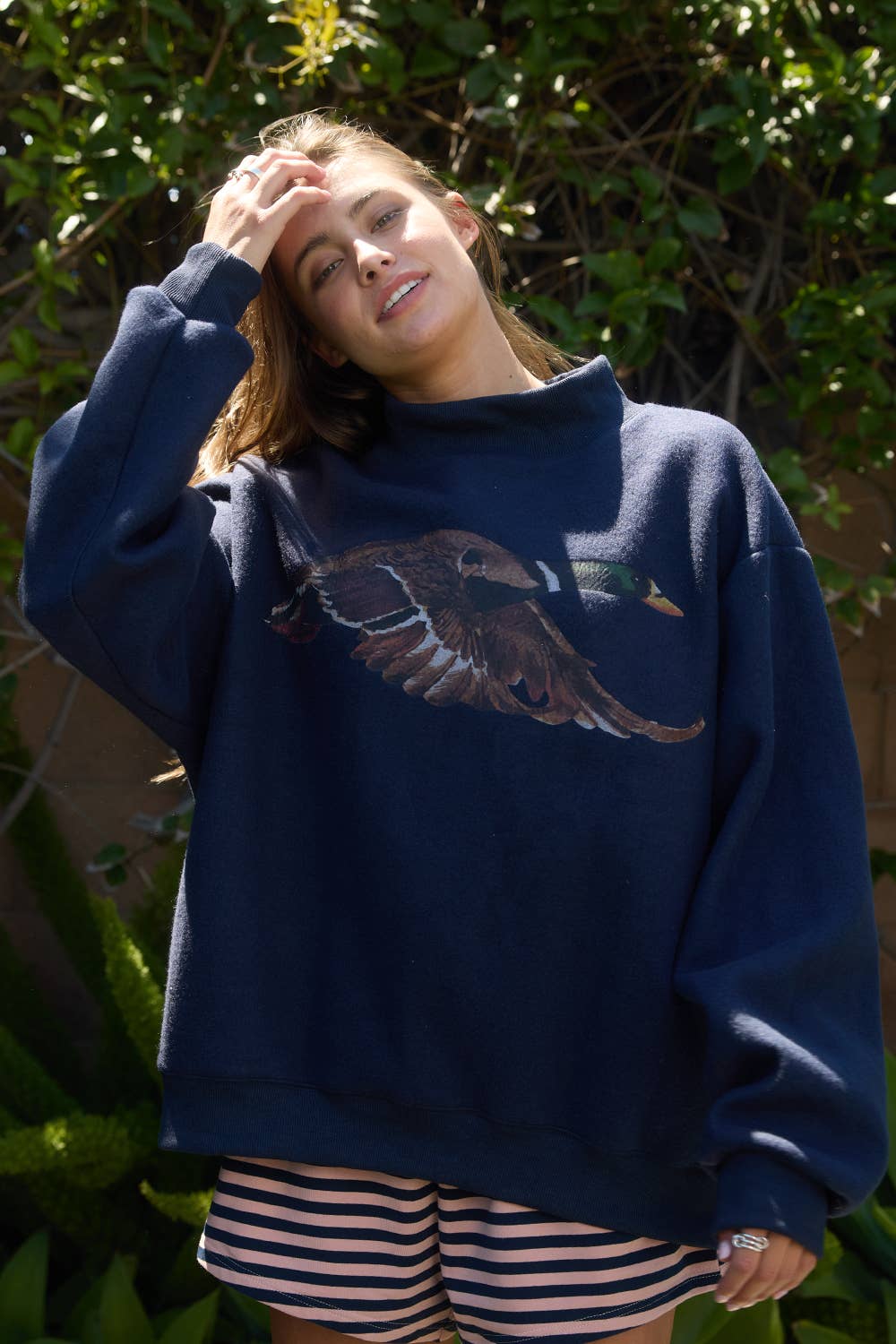 IT2594-MALLARD | 'Lucky & Mallard' Mock-Neck Sweatshirt: NAVY / S/M-L/XL (3-3)