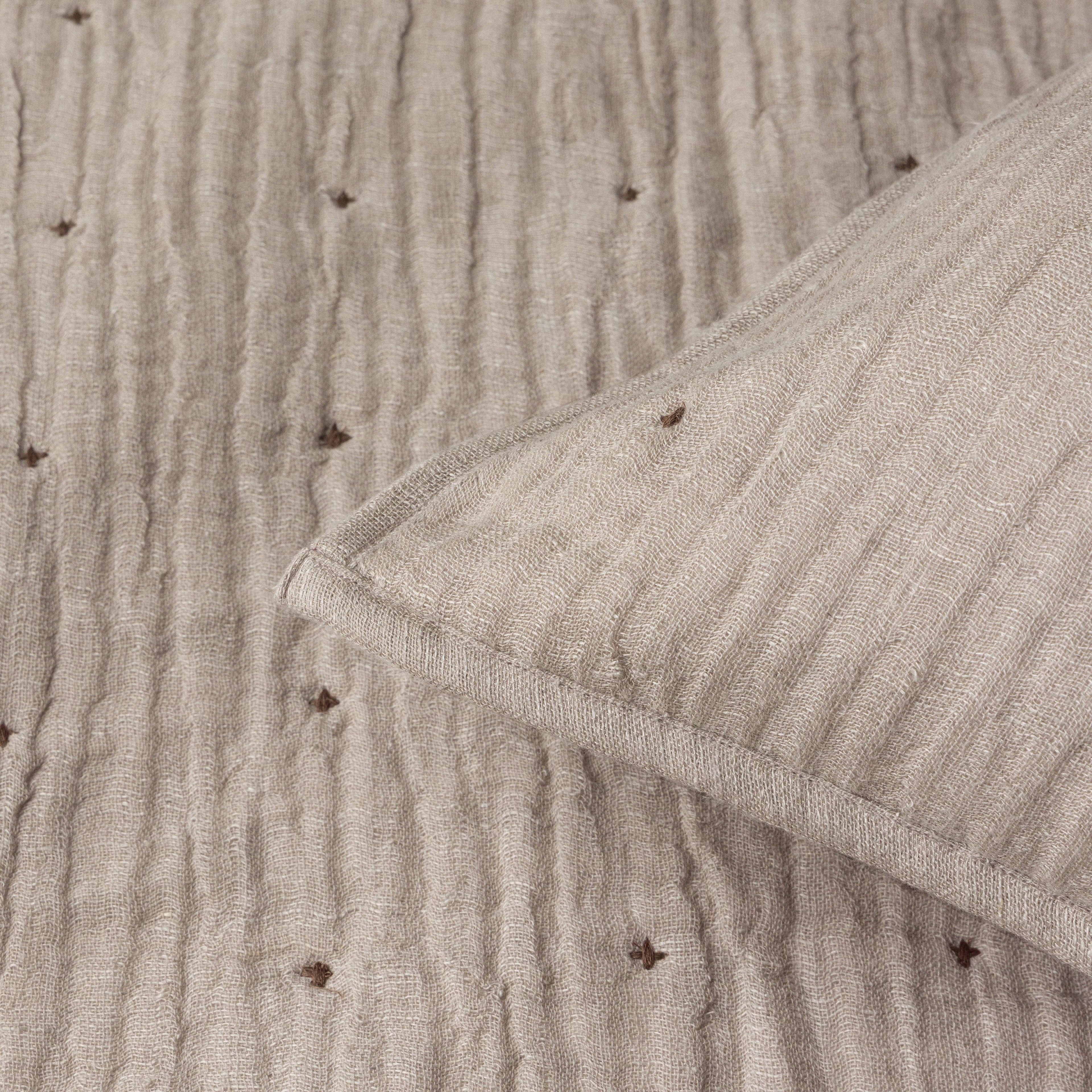 Tack Stitch Quilt: NATURAL / KING/CAL KING
