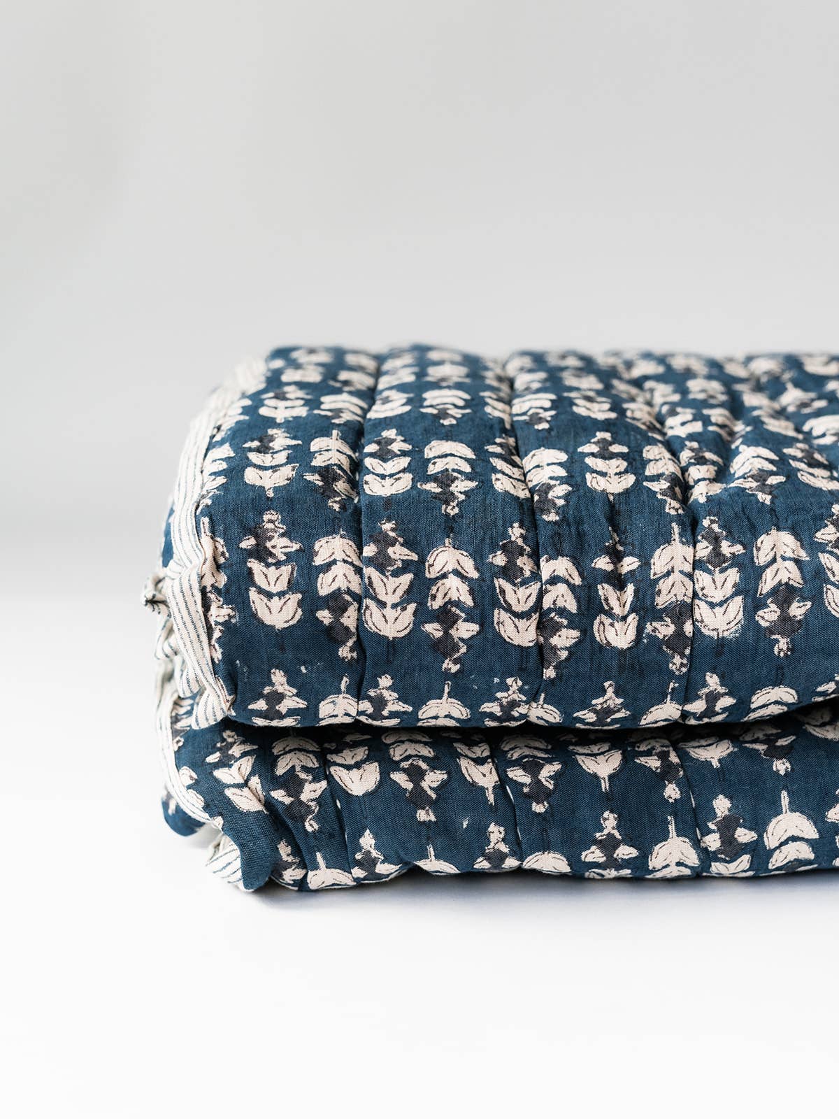 Blossom Block Print Quilt: ORANGE / KING/CAL KING