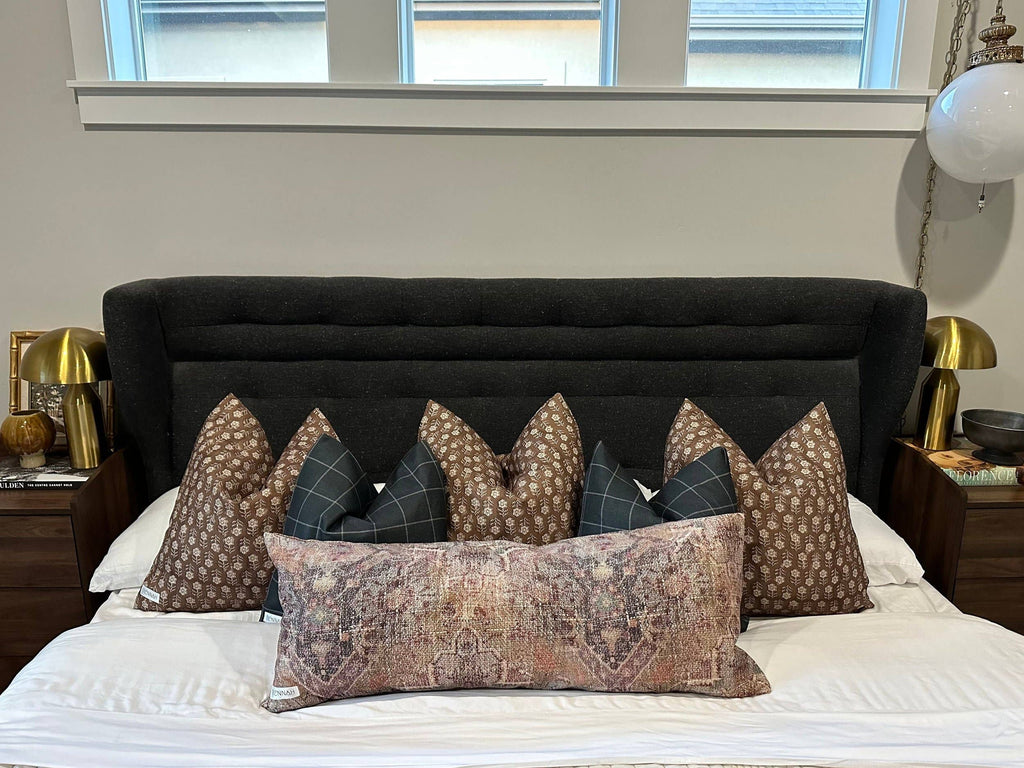 Roux Pillow Cover: 22x22 Cover Only