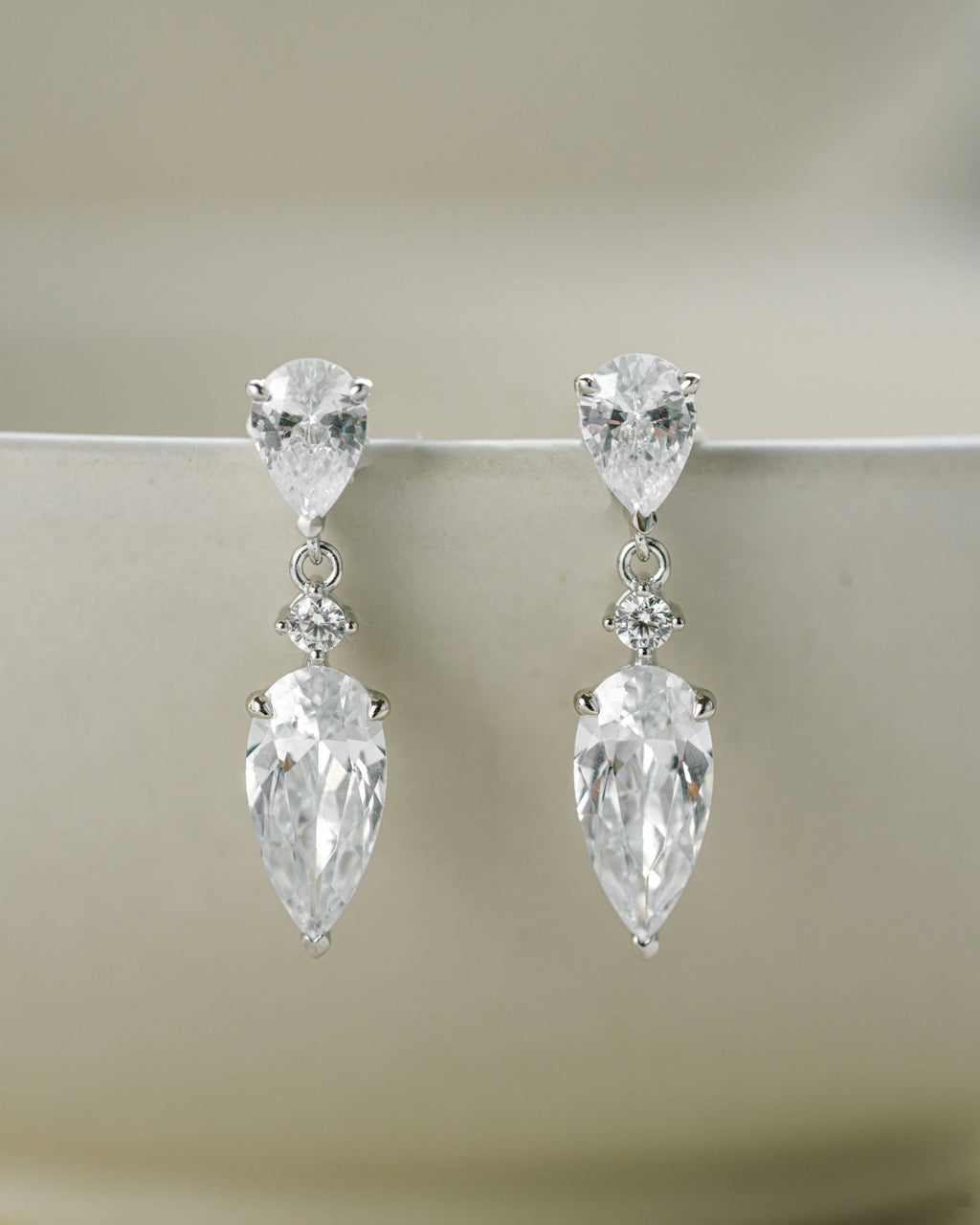 Juliette Pear Drop Earrings: Silver