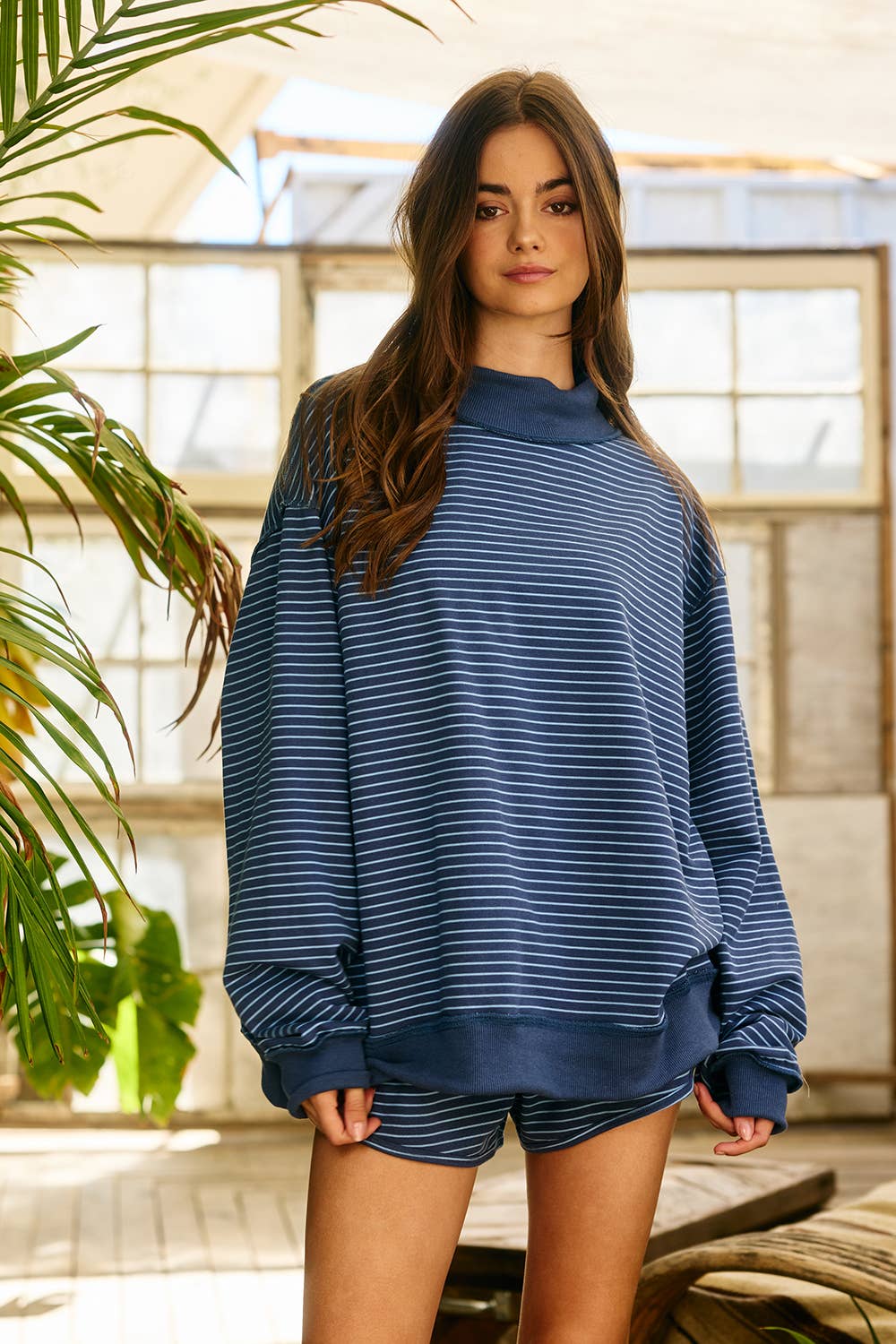IT2594-STRIPE1 | Stripe Print Mock Neck Oversized Sweatshirt: PEACH / BLUE / S/M-L/XL (3-3)