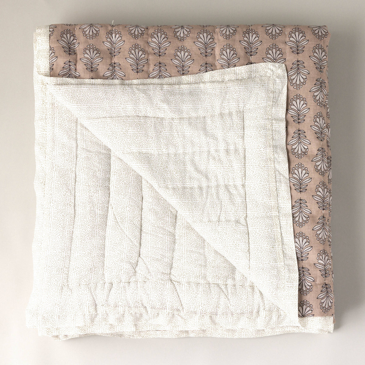 Charlie Block Print Quilt: BLUE / KING/CAL KING
