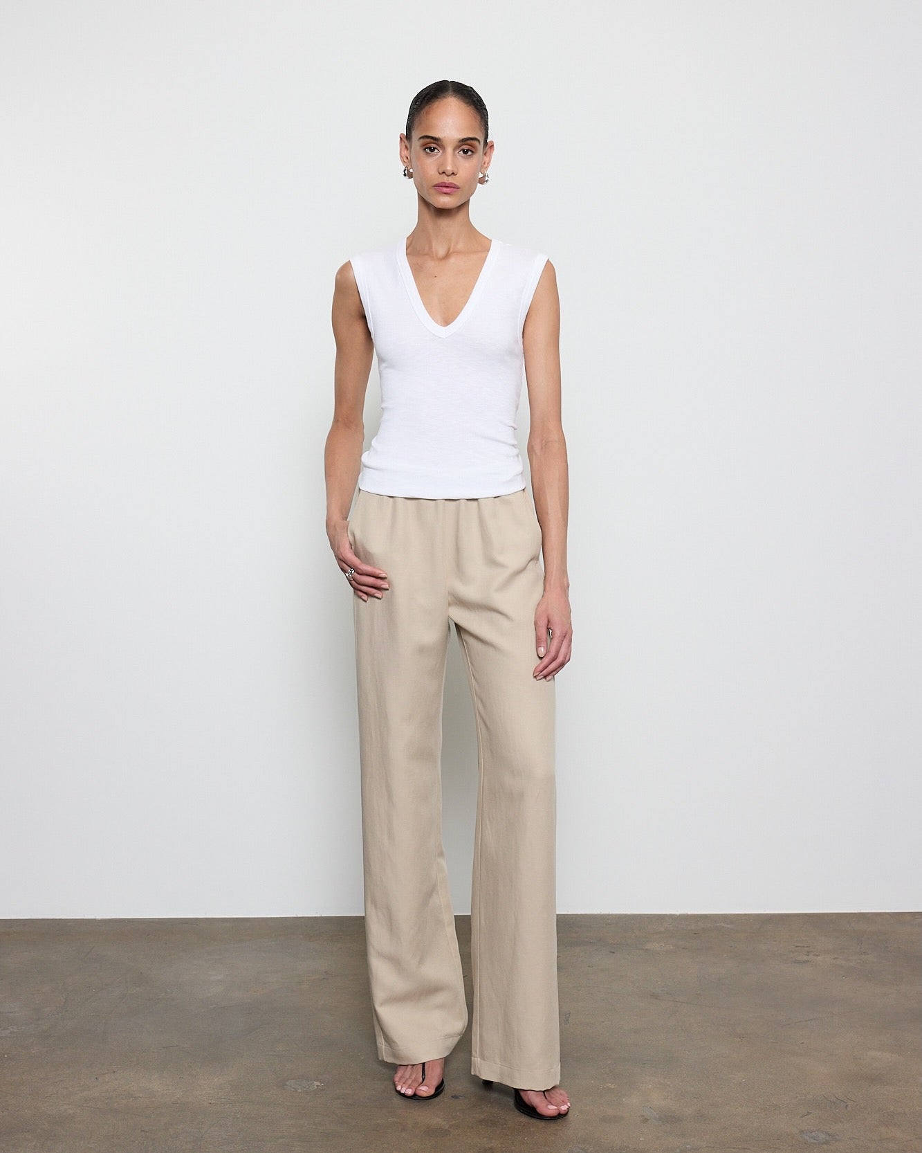 Textured Rib Sleeveless V