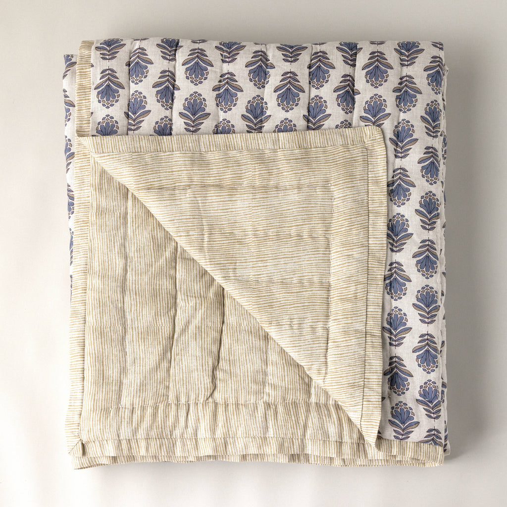 Charlie Block Print Quilt: BLUE / KING/CAL KING