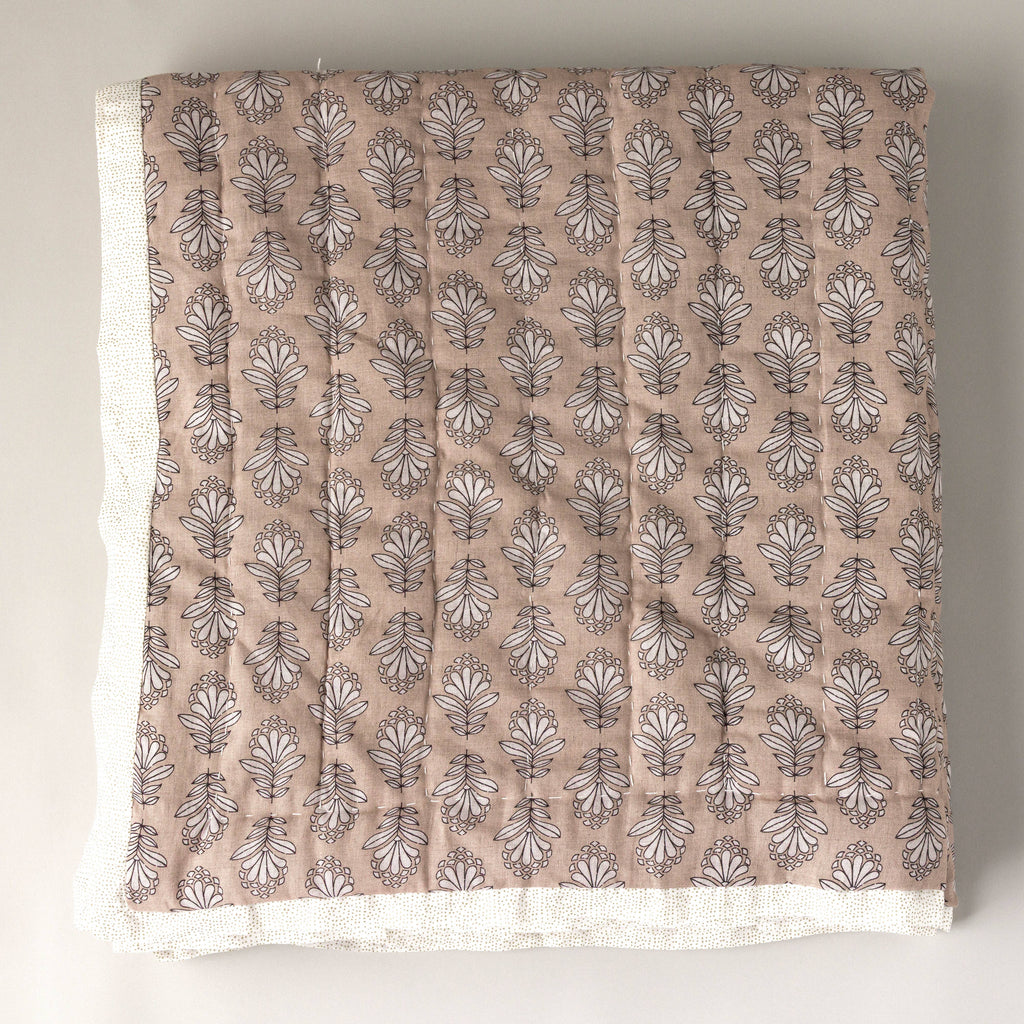 Charlie Block Print Quilt: BLUE / KING/CAL KING